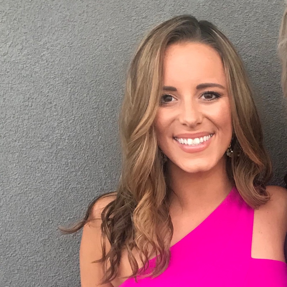 Meet your Posher, Laura